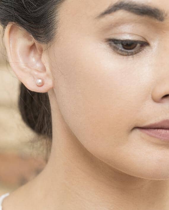 Sterling Silver Pink Round Fresh Water Pearl Studs