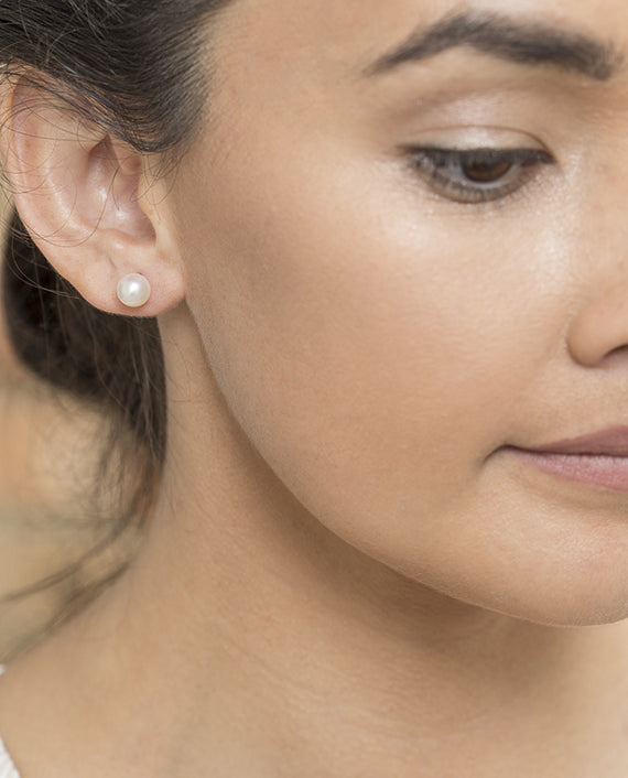 9ct White Gold White Button Freshwater Pearl Stud Earrings - The French Door Jewellers