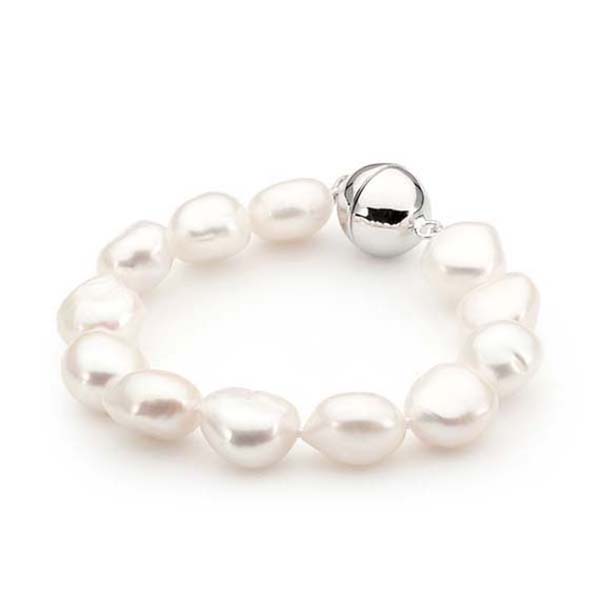 KESHI FRESHWATER PEARL BRACELET WITH MAGNETIC CLASP